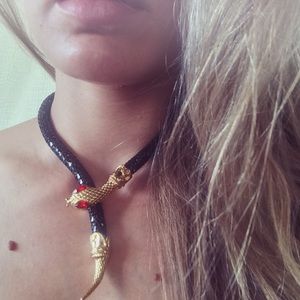 Jewelry - Cнarмιng S͙n͙a͙k͙e͙ Ғaѕнιon Necĸlace Jewelry - Cнarмιng S͙n͙a͙k͙e͙ Ғaѕнιon Necĸlace