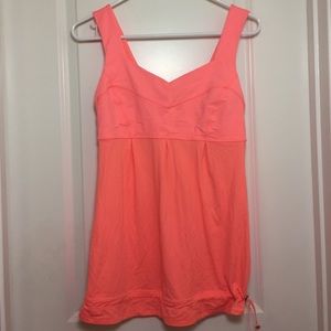 💋 Lululemon Run: Tame Me Tank 🌹🌷