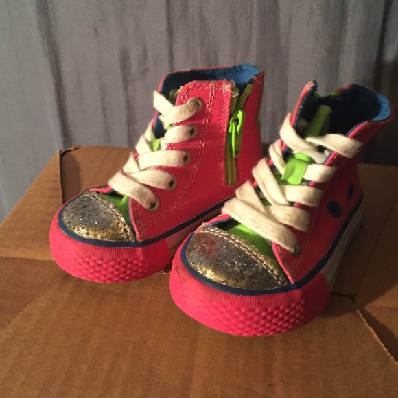 Children's Place baby converse