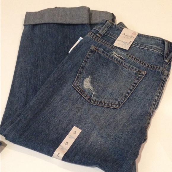  Host Pic American Rag Boyfriend Jeans - Picture 3 of 4