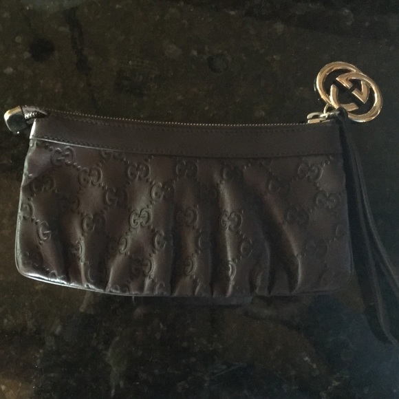 Gucci leather wristlet - Picture 1 of 4