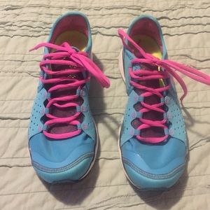 Under Armour 4D Foam Micro G running shoes