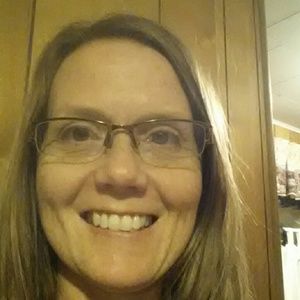 Meet your Posher, Leslie