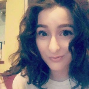 Meet your Posher, Carina