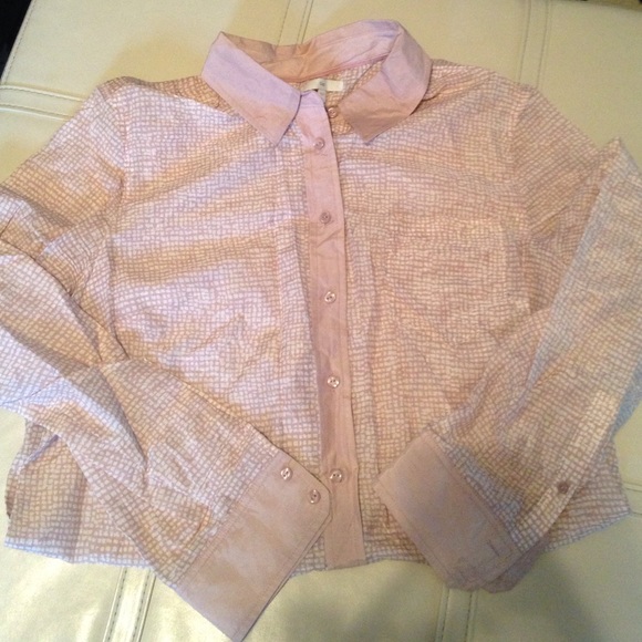 GAP Tops - Pretty rose pink and white Gap shirt