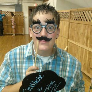 Meet your Posher, Nickie