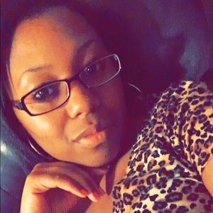 Meet your Posher, Shakerah