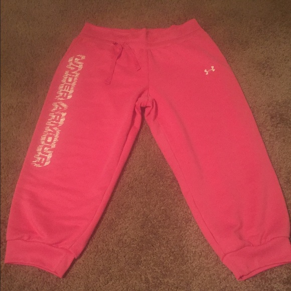 Women's Under Armor capris