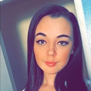 Meet your Posher, Breanna