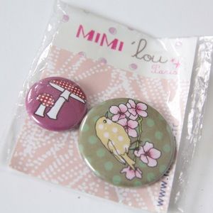 🆕✨ Bird and mushroom buttons.