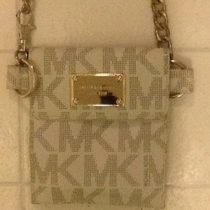🌹🌹🌹CLOSET CLEAR OUT!!! Michael Kors Purse🌹🌹🌹