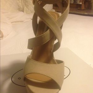 Steve Madden sheep