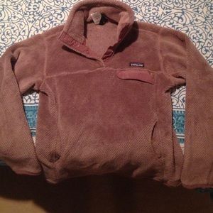 Patagonia fleece pullover