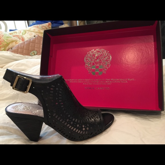 New Vince Camuto