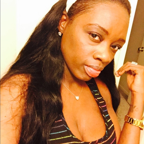 Meet your Posher, Hogan - Picture 1 of 1