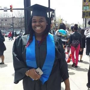 Meet your Posher, Angelique