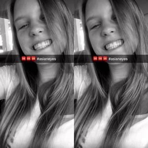 Meet your Posher, Lana