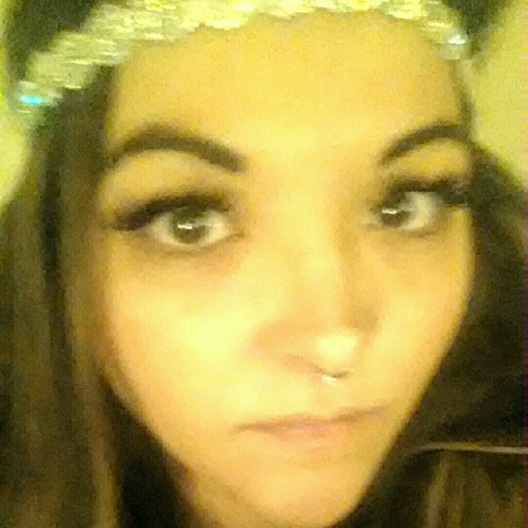 Meet your Posher, V - Picture 2 of 4