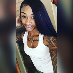 Meet your Posher, Rae