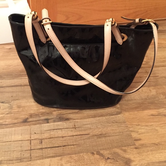 Michael Kors Black Purse - Picture 4 of 4