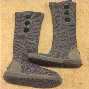 Ugg knit cardy boots sz 8