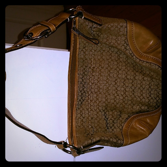 Coach purse - Picture 1 of 1