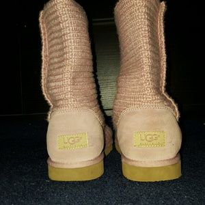 Pink Knit Uggs