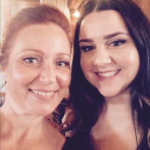 Meet your Posher, Candace