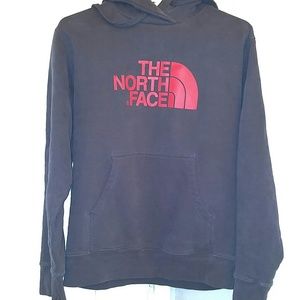 $18?!! Northface hoodie. Comfy, cozy warm!