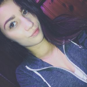 Meet your Posher, Tessa