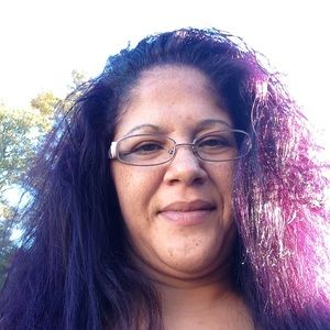 Meet your Posher, Angie