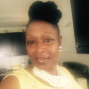 Meet your Posher, Frances