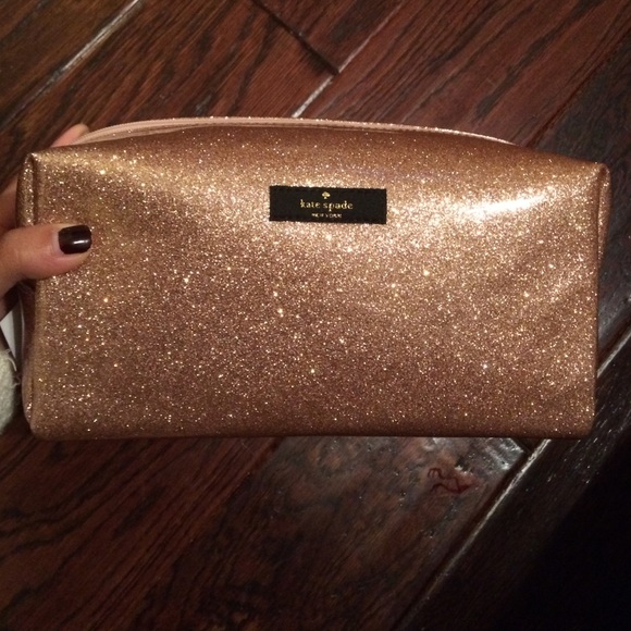 🔴 SOLD 🔴Terrace Street Large Davie Cosmetic Case