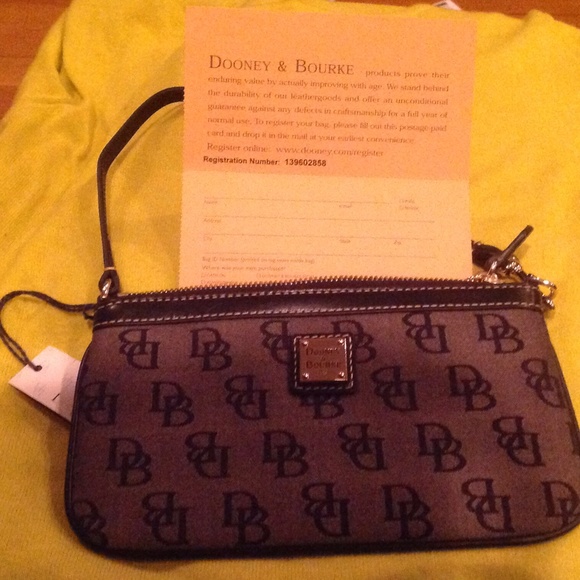 SOLD ON EBAY....DOONEY AND BOURKE WRISTLET - Picture 3 of 3