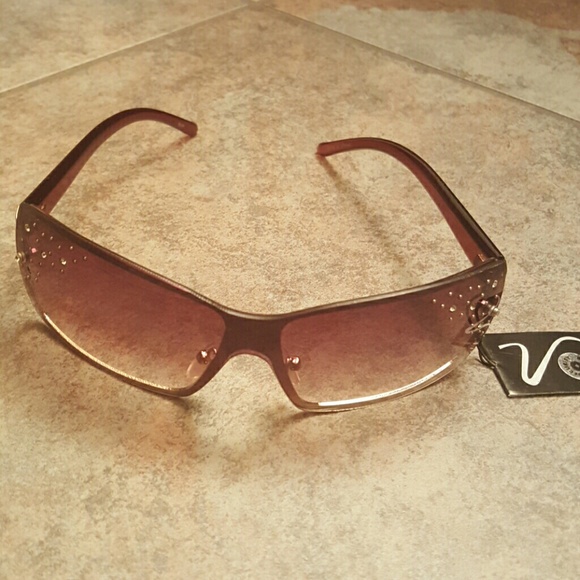 NWT sunglasses