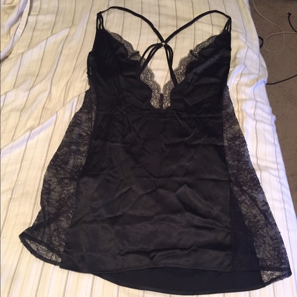 Satin slip