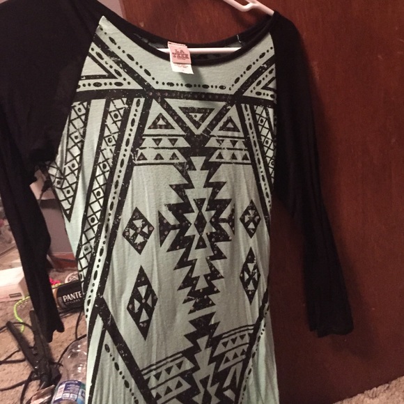 Aztec baseball tee