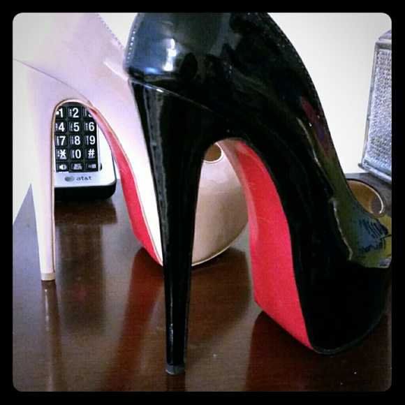 Red bottom like Christian Louboutin like. Lovely.