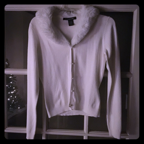 White faux fur collared cardigan