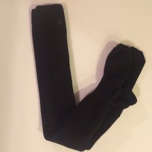 Lulu lemon leg warmers