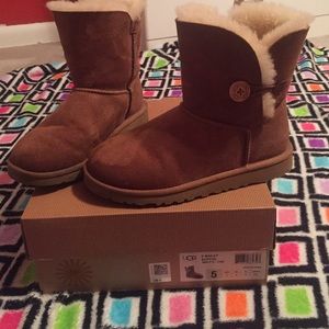 Bailey button Ugg's