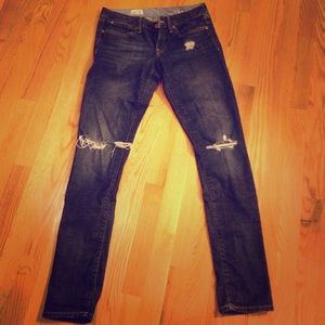 GAP Always Skinny destroyed jeans