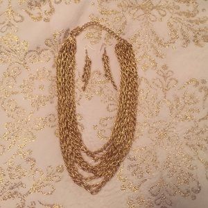 Gold Necklace w/ matching earrings