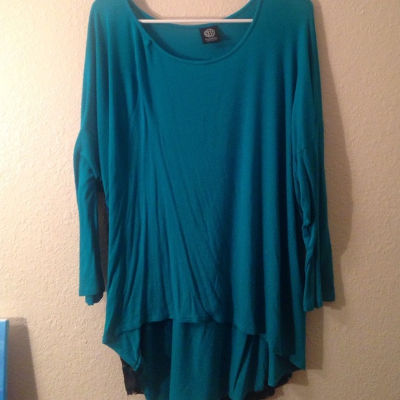 Lace back tunic