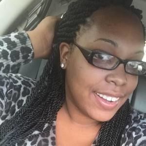 Meet your Posher, Sarina