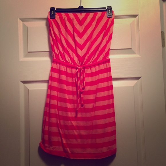 Medium Mossimo strapless dress