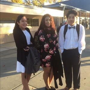 Meet your Posher, Yesenia