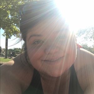 Meet your Posher, Nina