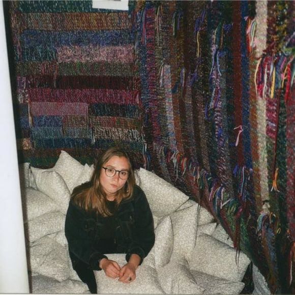 Meet your Posher, Olya - Picture 1 of 1