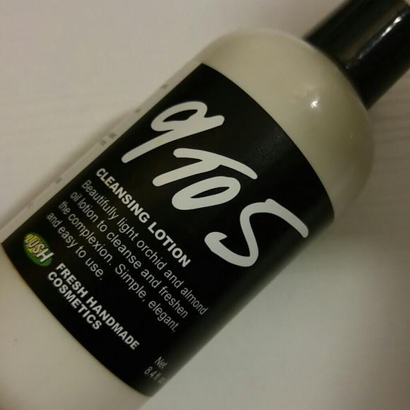 Lush Other - LUSH 9 To 5 Cleansing Lotion